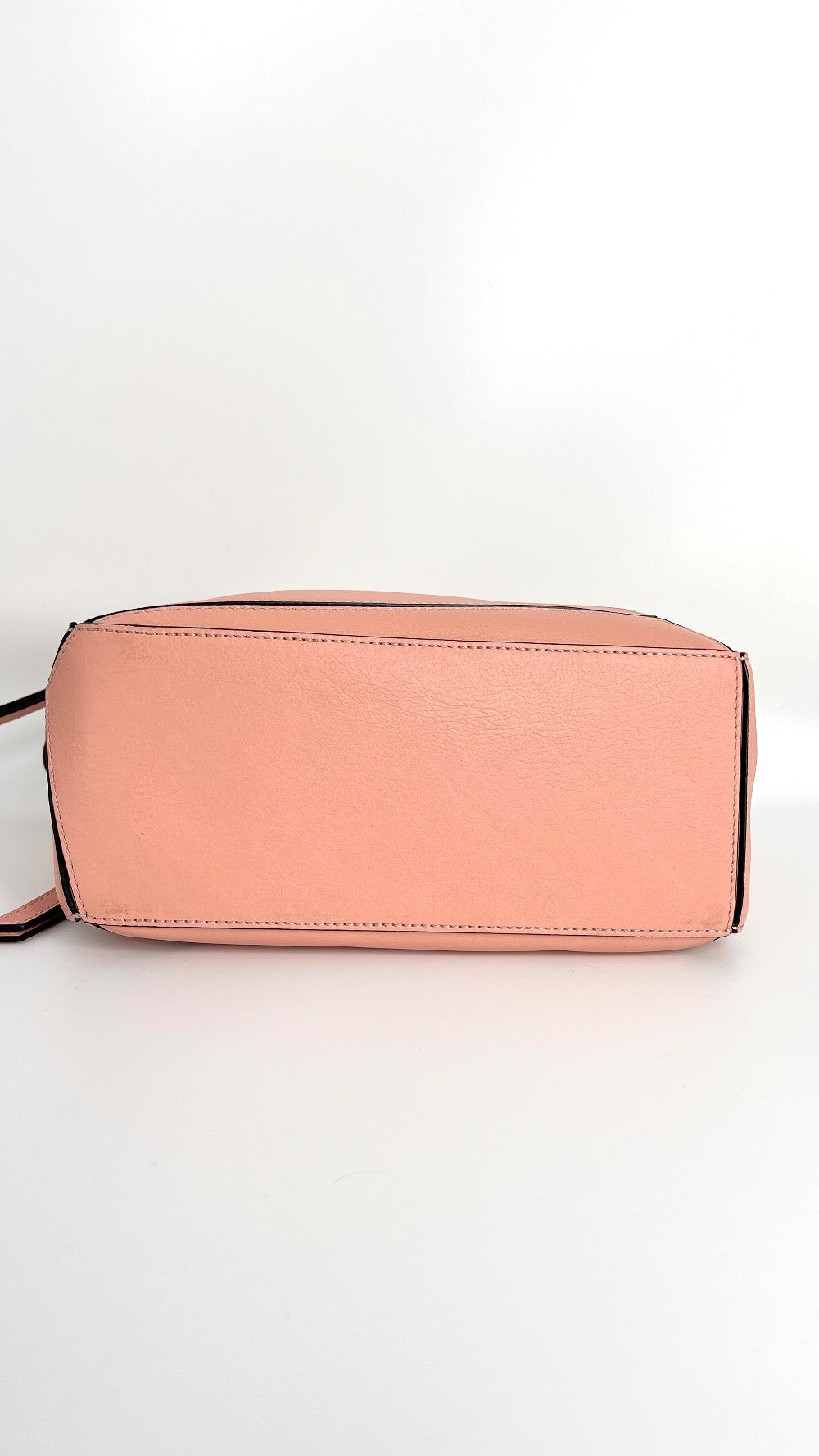 Preowned. Loewe Puzzle Bag Peach|4611
