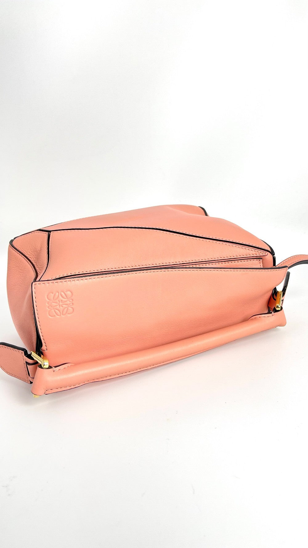 Preowned. Loewe Puzzle Bag Peach|4609