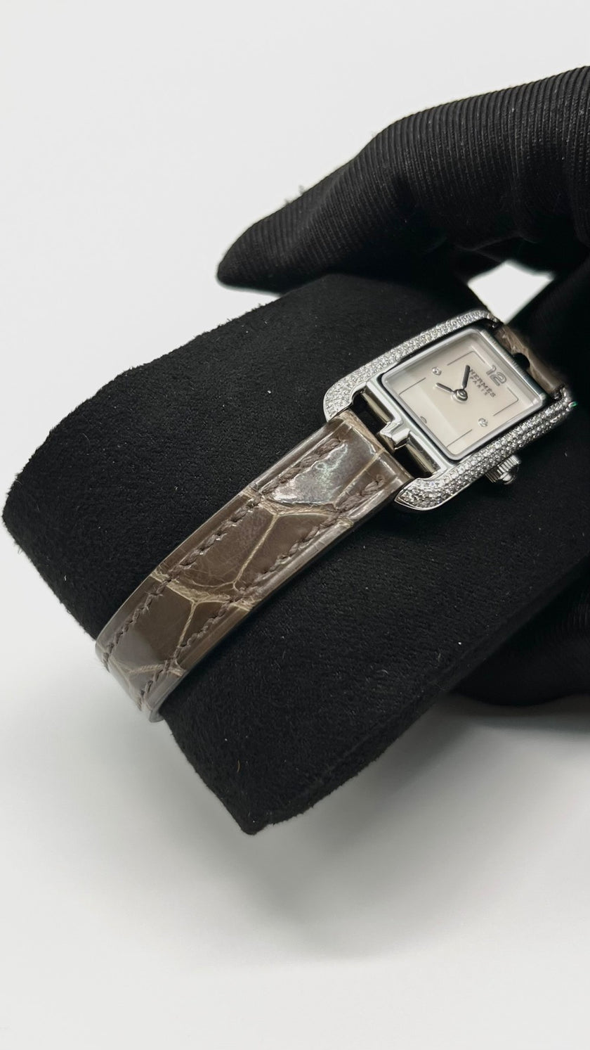 Brand New. Hermes Nantucket Watch Croc MOP Dial With Diamonds|5707