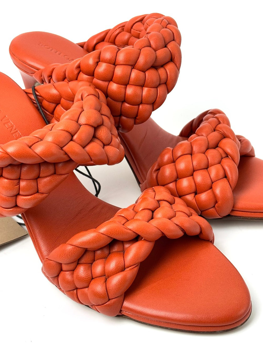 Brand New. Bottega Heel Orange. 37|7526