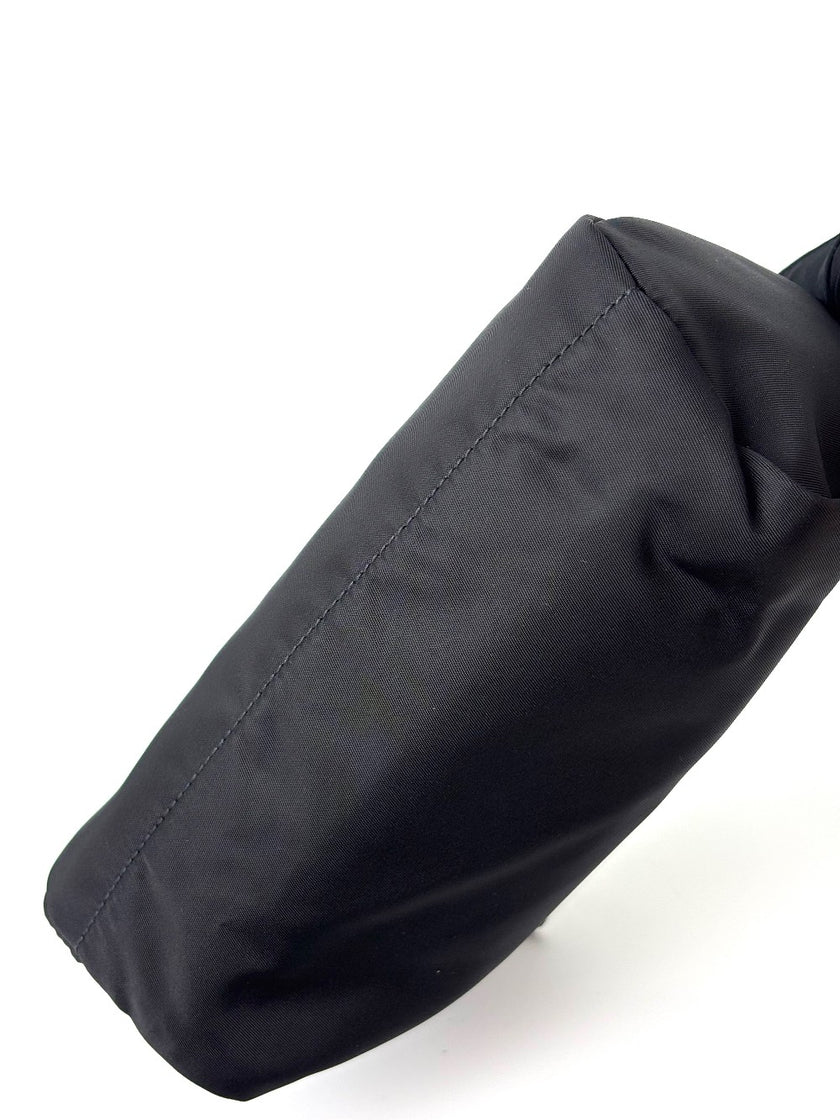 Like New. Prada Re- Nylon Pouch Black|6114