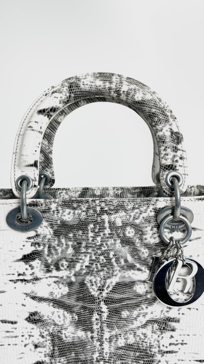 Preowned. Lady Dior Medium Lizard White. RU0010|4411