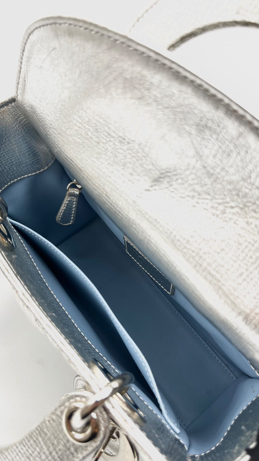 Preowned. Lady Dior Small Silver SHW. 29MA1108|16143
