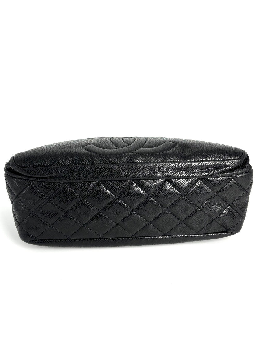 Preowned. Chanel Bowler Tote Black. 13993706|4046