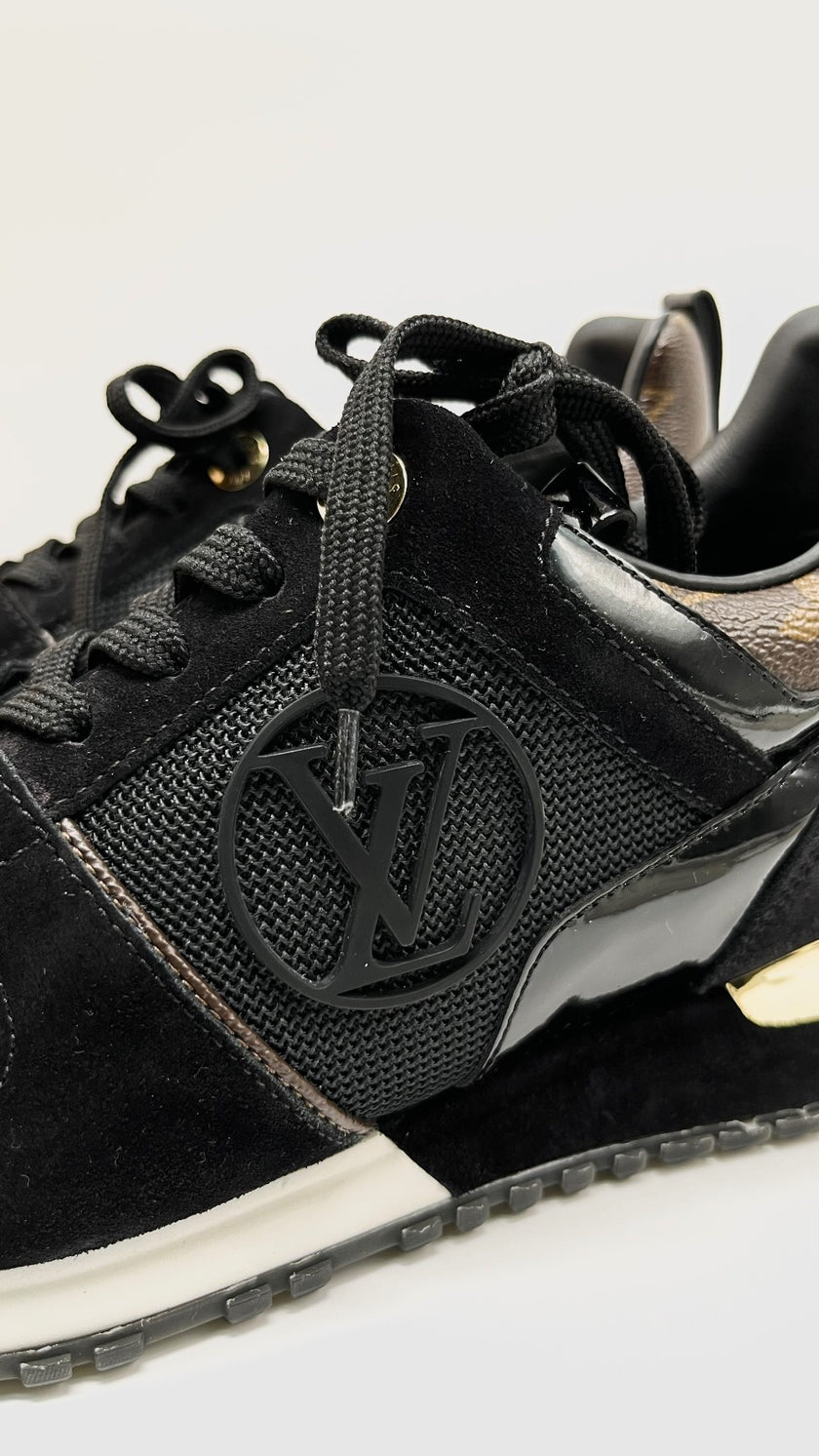 Brand New. LV Run Away Sneaker BLack Mono. 36.5|10528
