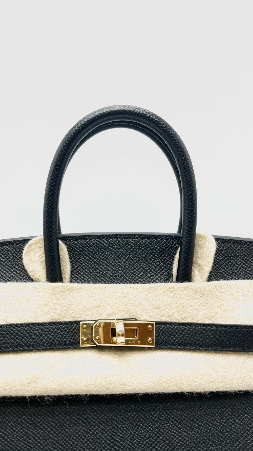 Like New. Hermes Birkin 25 Sellier Black Epsom GHW. UHT494ID|16630