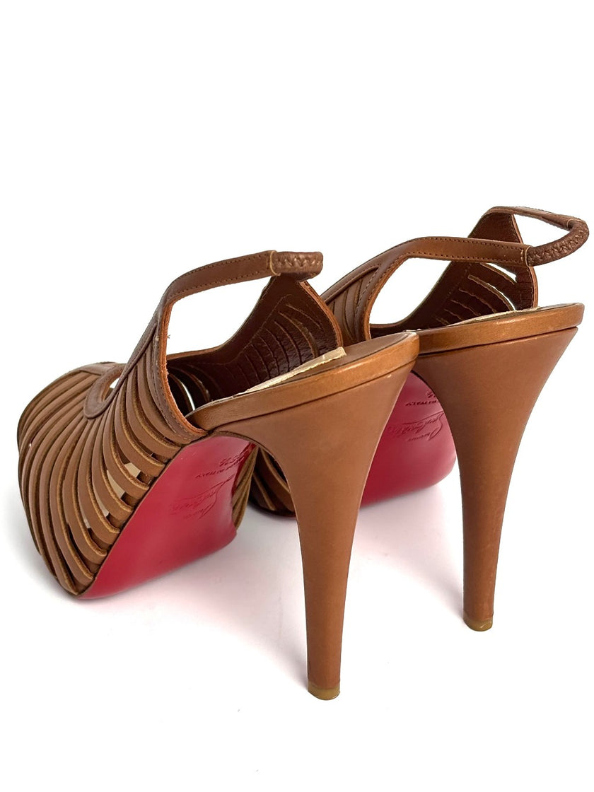 Preowned. Louboutin Strappy Platform Slingback Tan. 36.5|12919