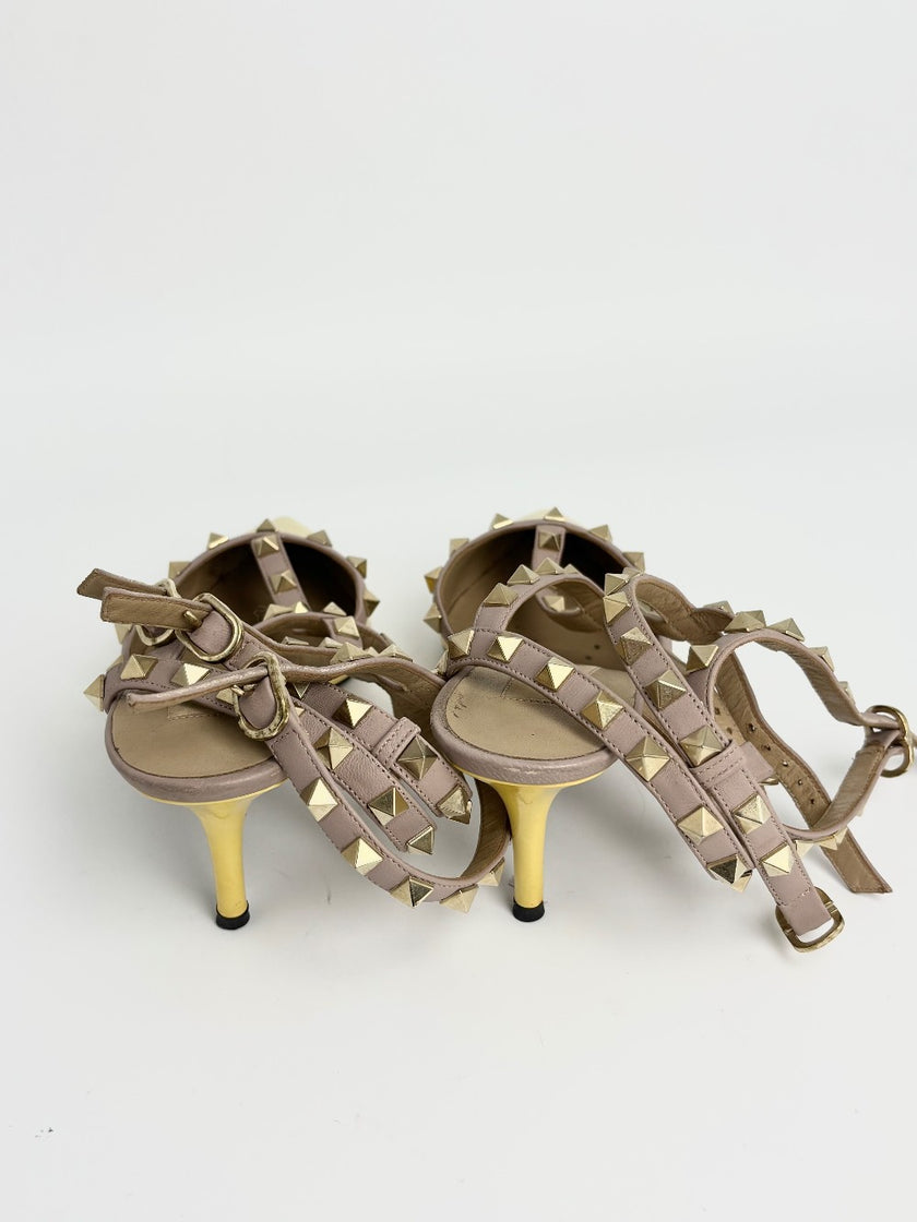 Brand New. Valentino Kitten Heel. 37.5|12176