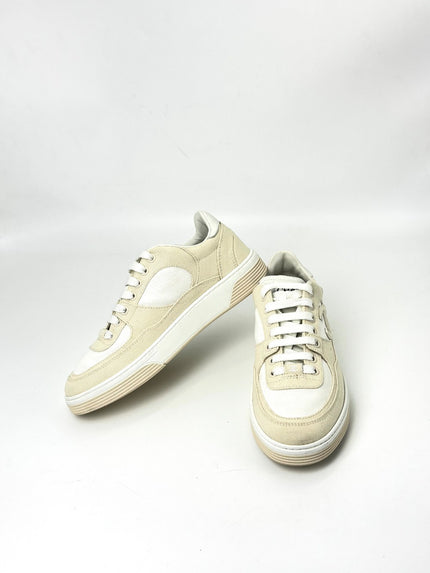 Brand New. Chanel Sneakers Beige/White. 37.5|7605