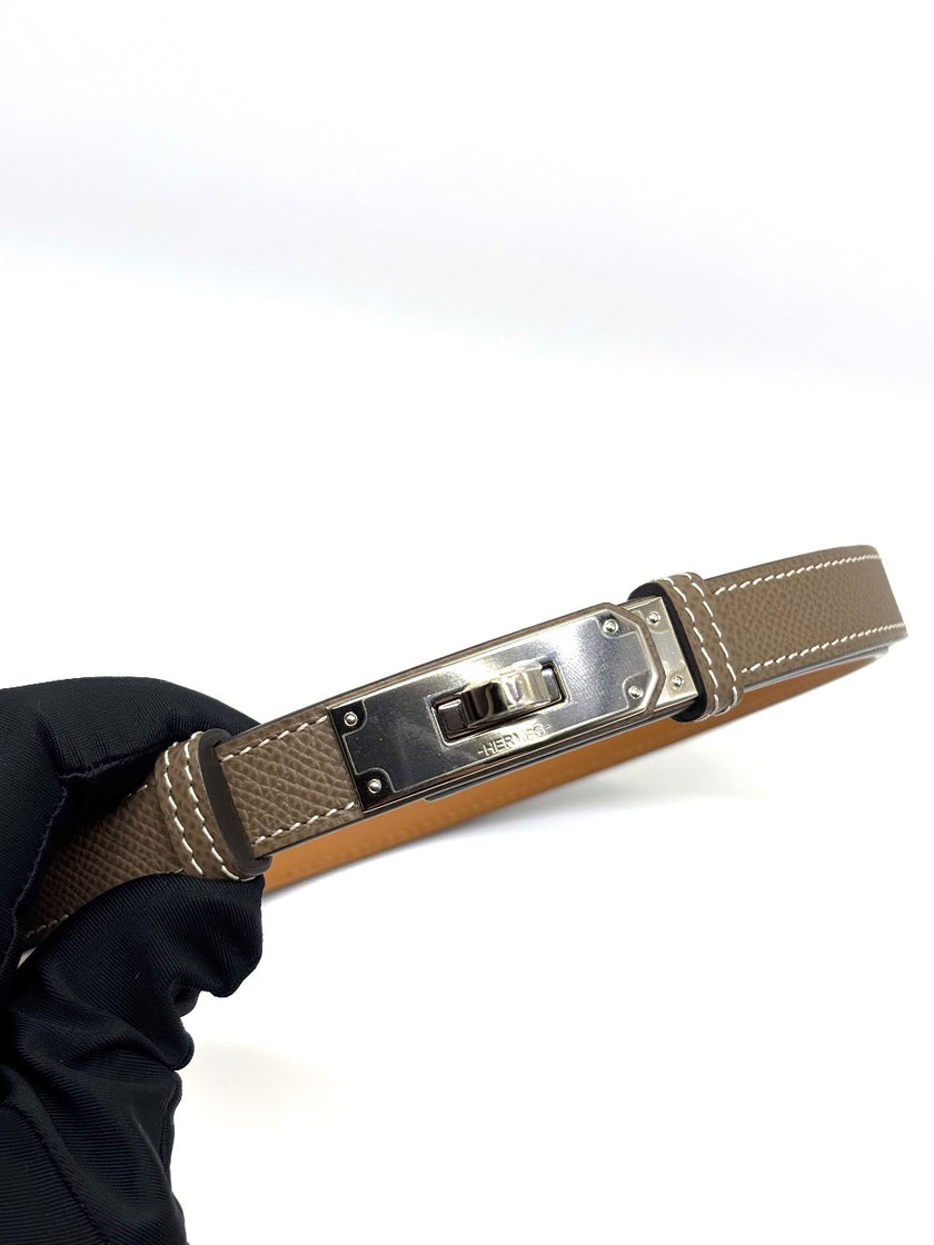 Brand New. Hermes Kelly Pocket Belt Etoupe PHW. UMI340IA|8888