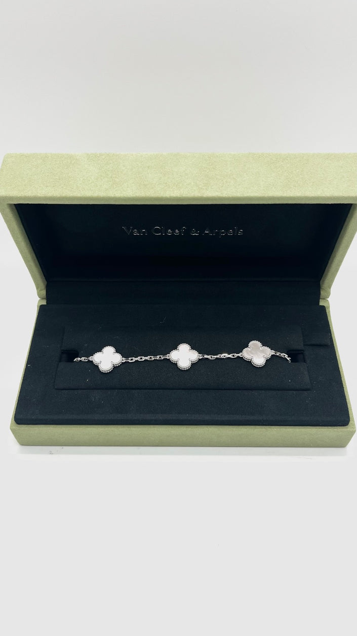 Brand New. VCA Vintage Alhambra 5 Motif MOP Bracelet WG. JQ005818|15632
