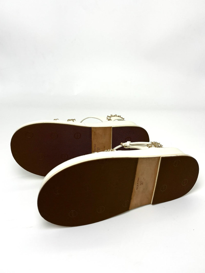 Brand New. Chanel Chain Sandals White. 37|6473