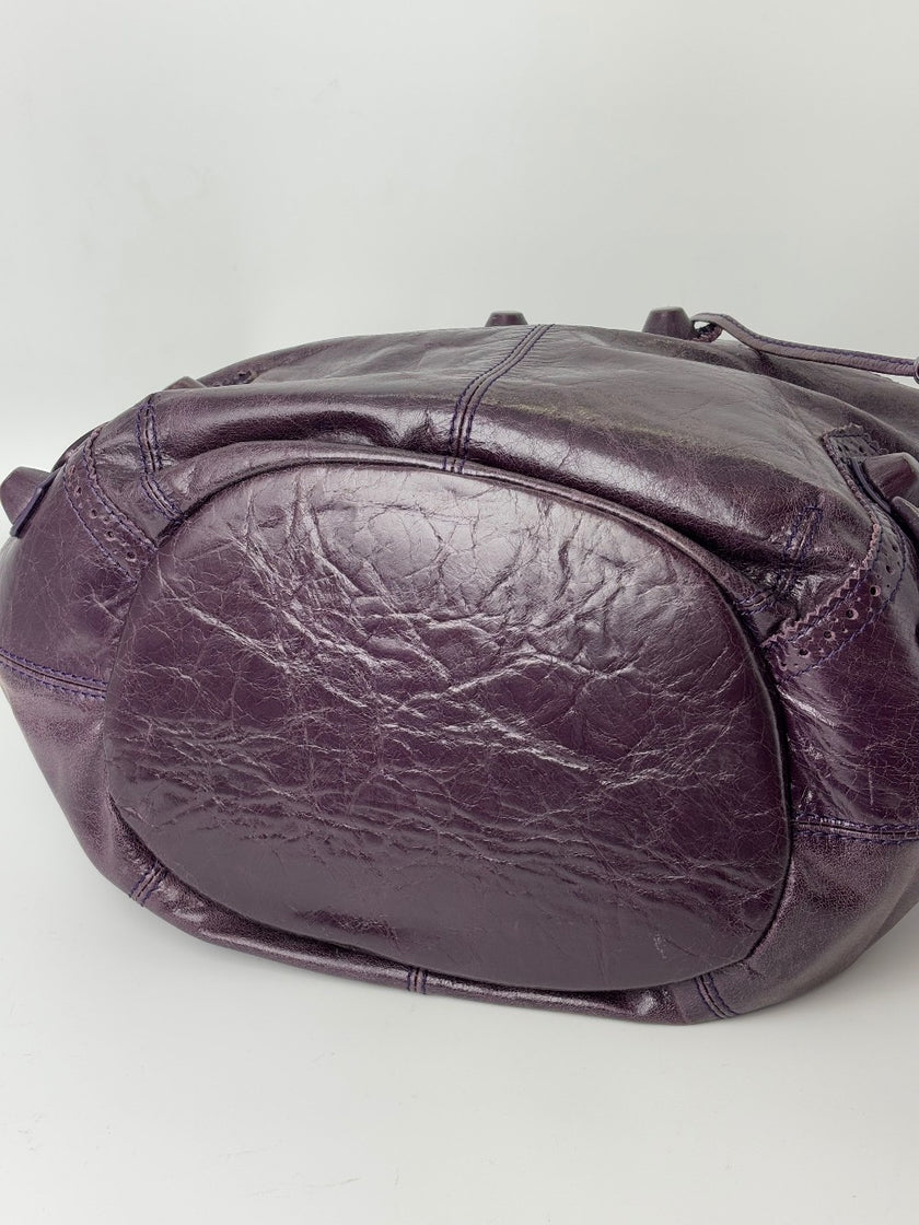 Preowned. Balenciaga Pompom Hobo Violet. 115748-3444|6418