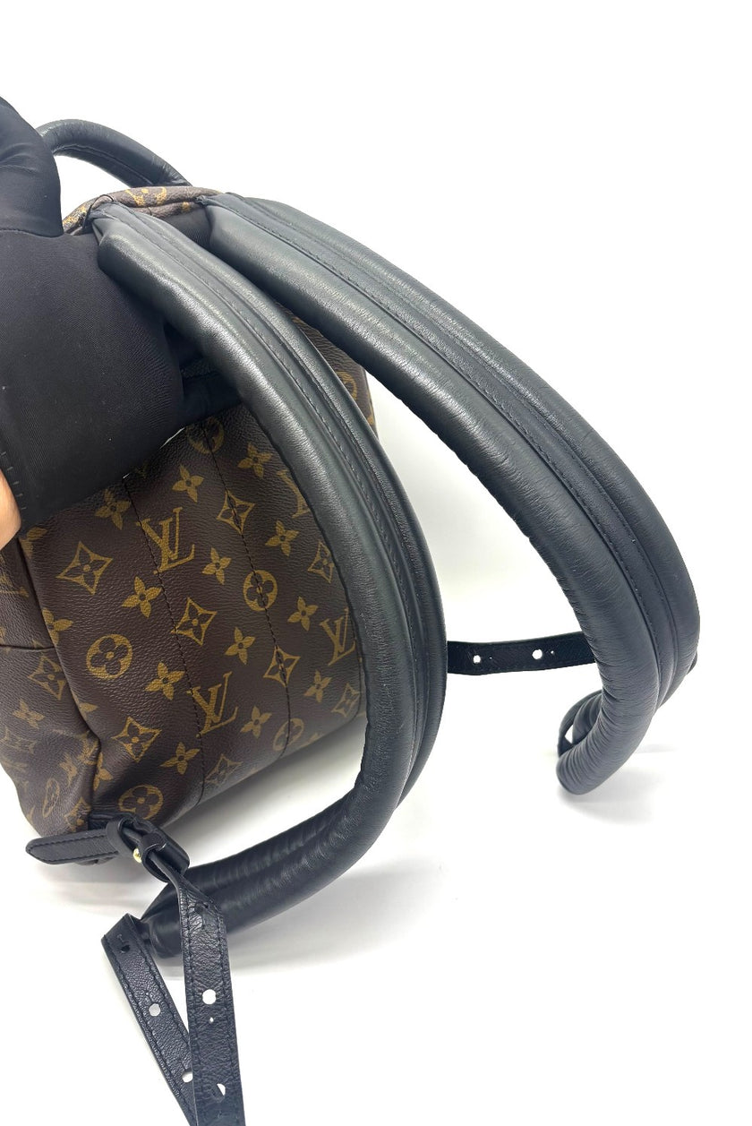 Preowned. LV Palmspring PM Monogram. FL1109|17535