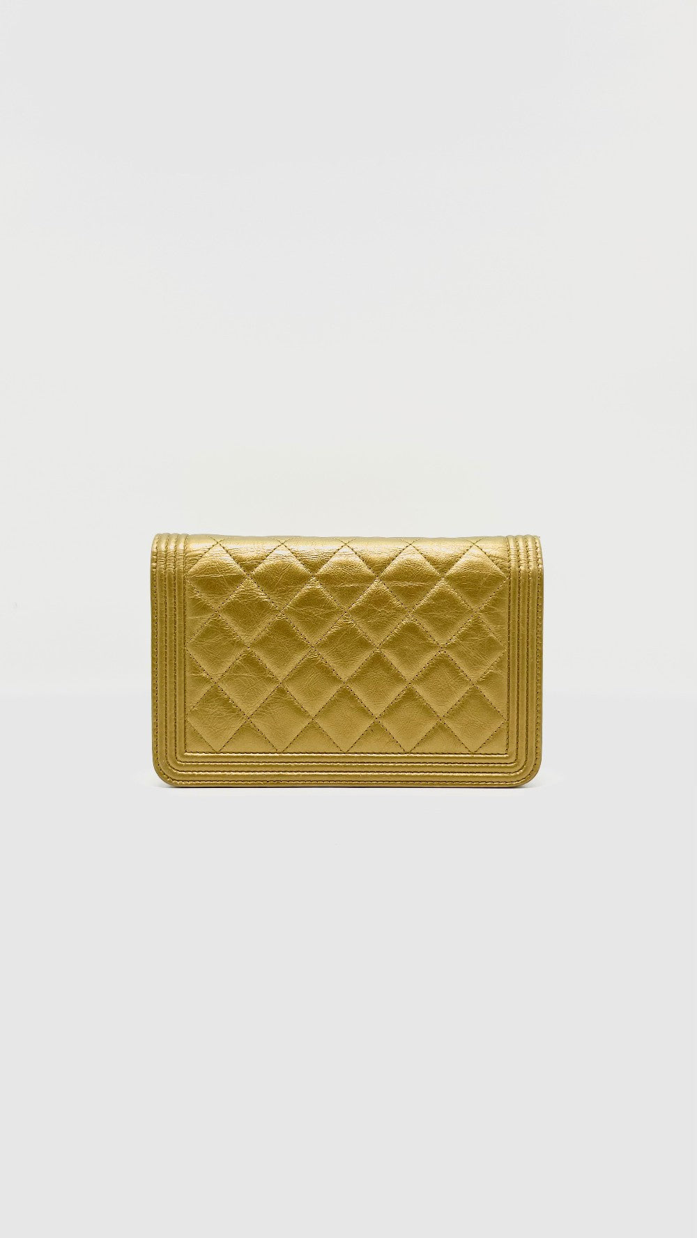 Preowned. Chanel WOC Gold Calfskin GHW. 20058446|13869