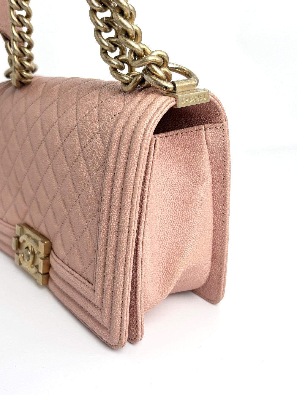 Preowned. Chanel Leboy Old Medium Light Pink. 25398279|4309