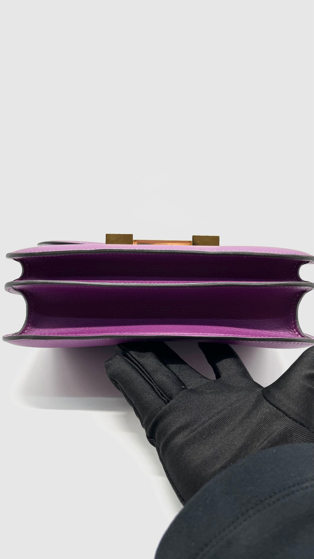 Unused. Hermes Constance 24 Anemone Evercolor GHW. DIS 789 AH|7807