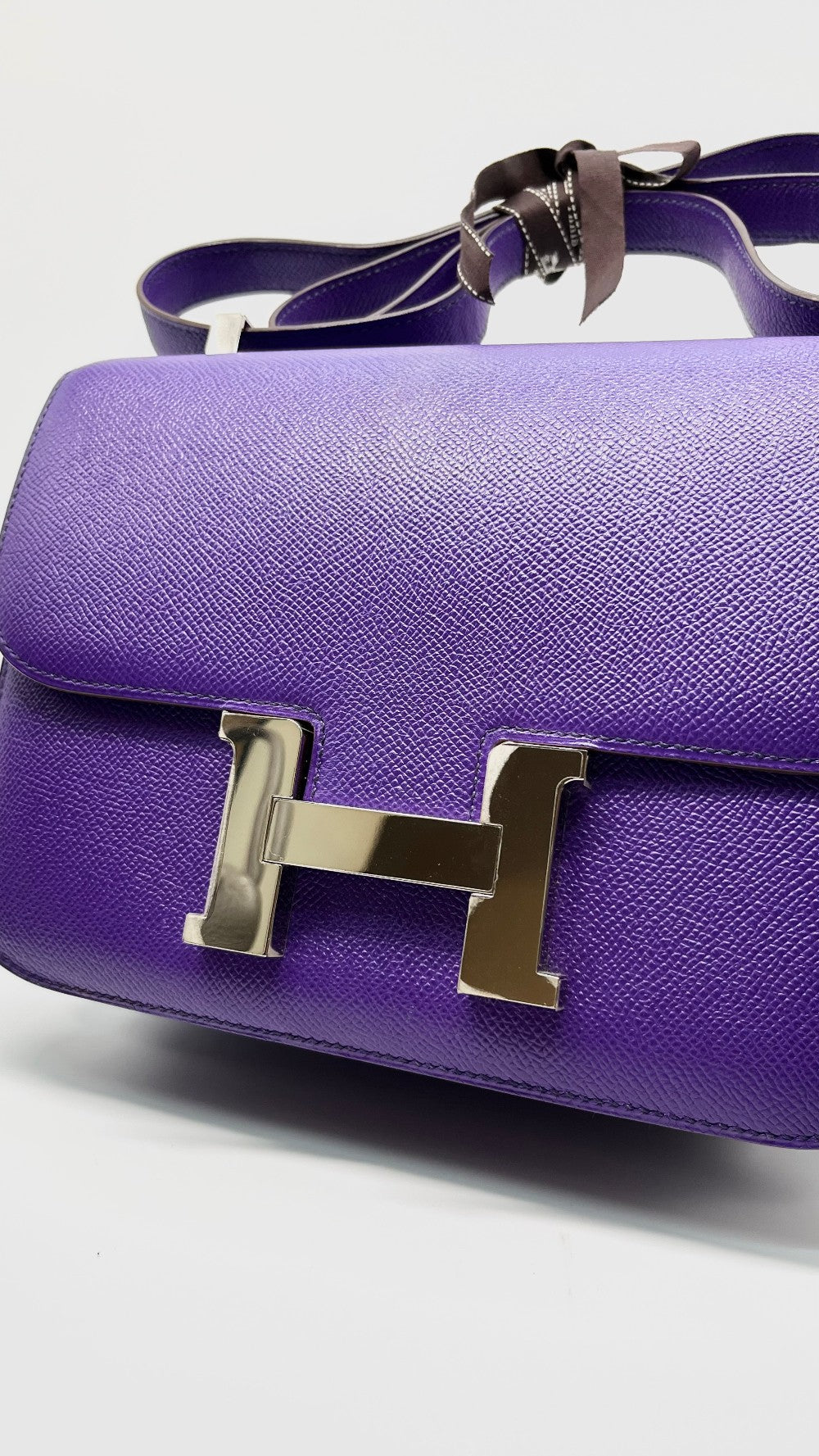 Preowned. Hermes Constance 24 Ultra Violet Epsom PHW. P Square X03|9310
