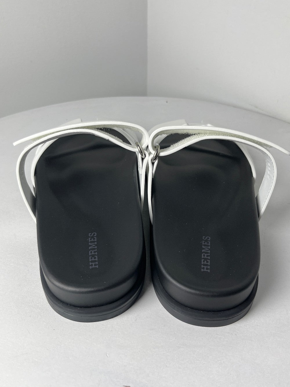 [SALE] Brand New. Hermes Chypre Black/White. 38|2568