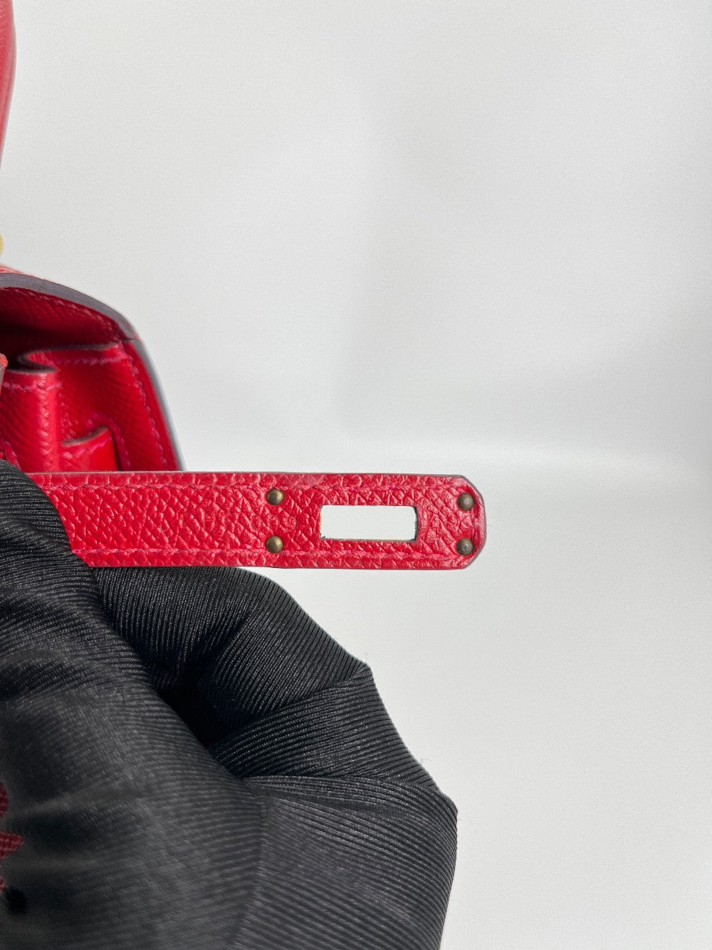 Preowned. Hermes Kelly 25 Rouge Casaque. THT009GD|3635