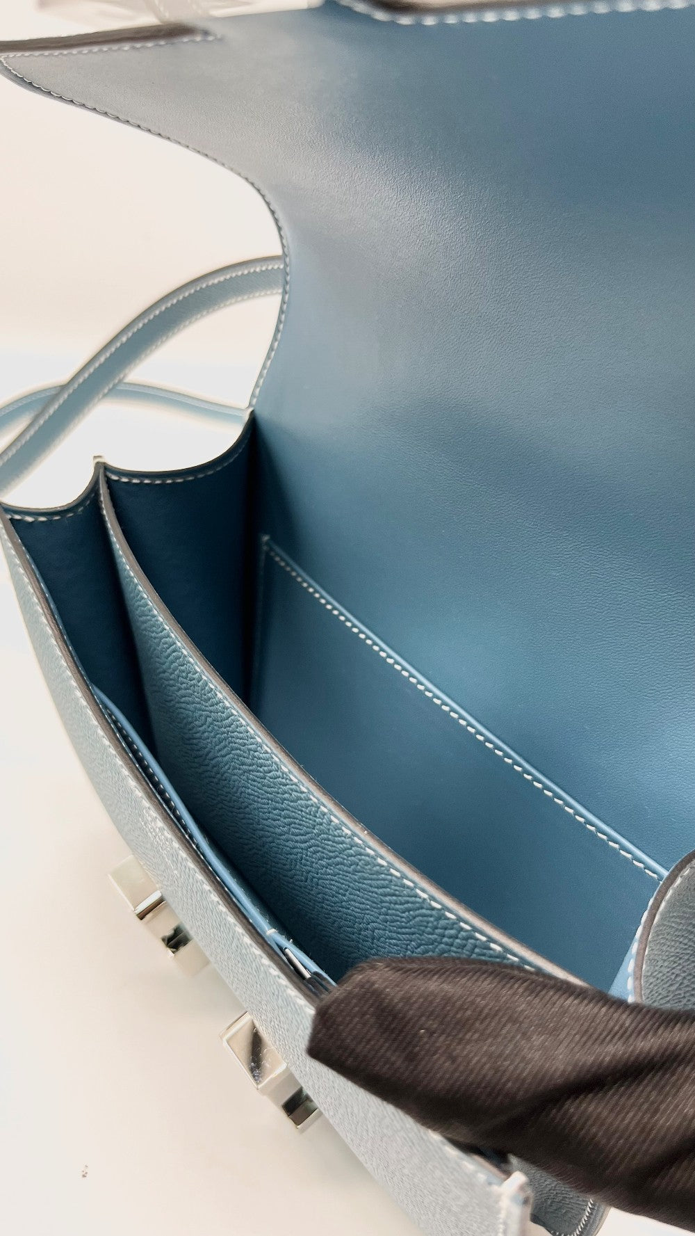 Brand New. Hermes Constance 18 Blue Jean Epsom PHW. KHT098IH|13696