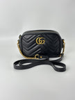 Preowned. Gucci Marmont Camera Case Black. 448065-204991|5868