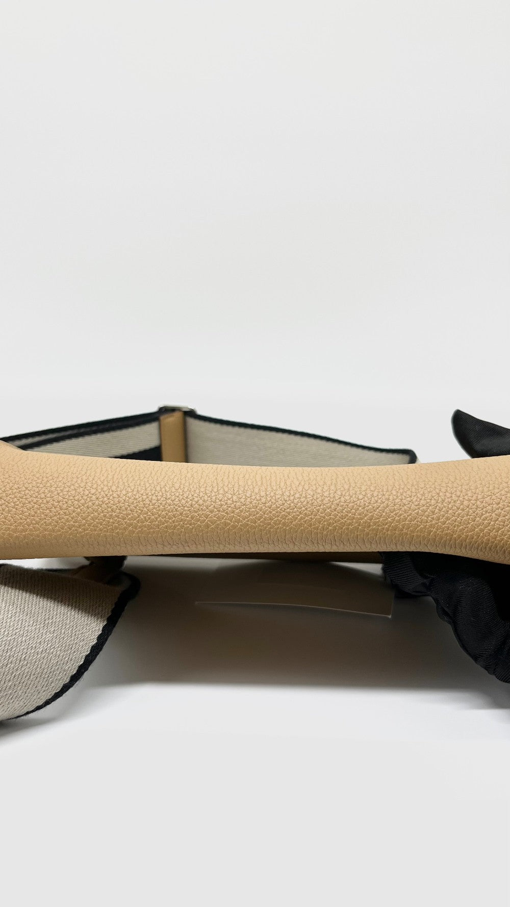 Brand New. Hermes Videpoches Beige Marfa. BAA009ZA|5230