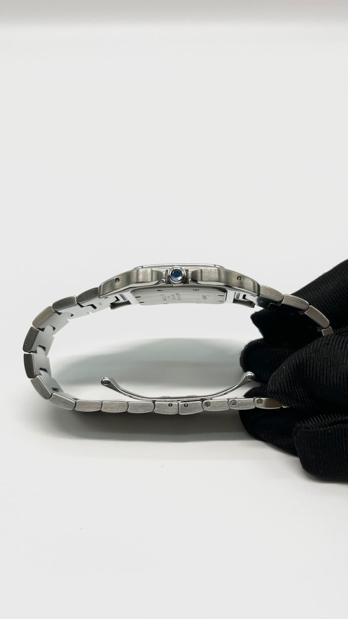 Preowned. Cartier Santos Galbee Medium White Dial Roman All Steel 20 Links. 1564CC137286|7920