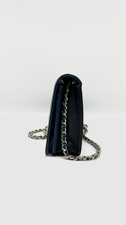 Preowned. Chanel WOC Black/Blue GHW. 23898176|7099