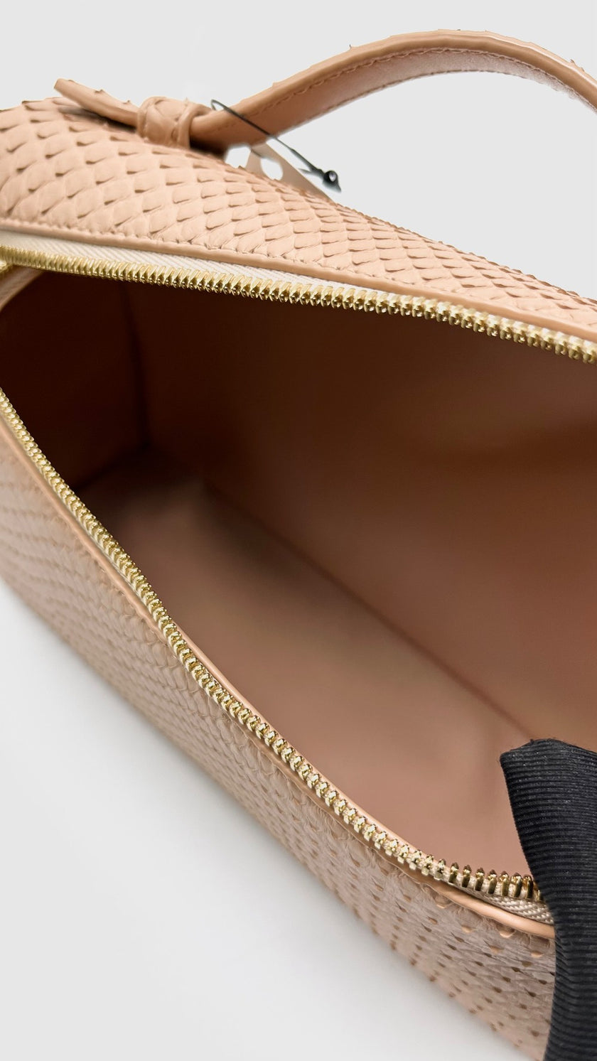 Unused. Loro Piana L19 Extra Pocket Phyton Nude GHW|10268