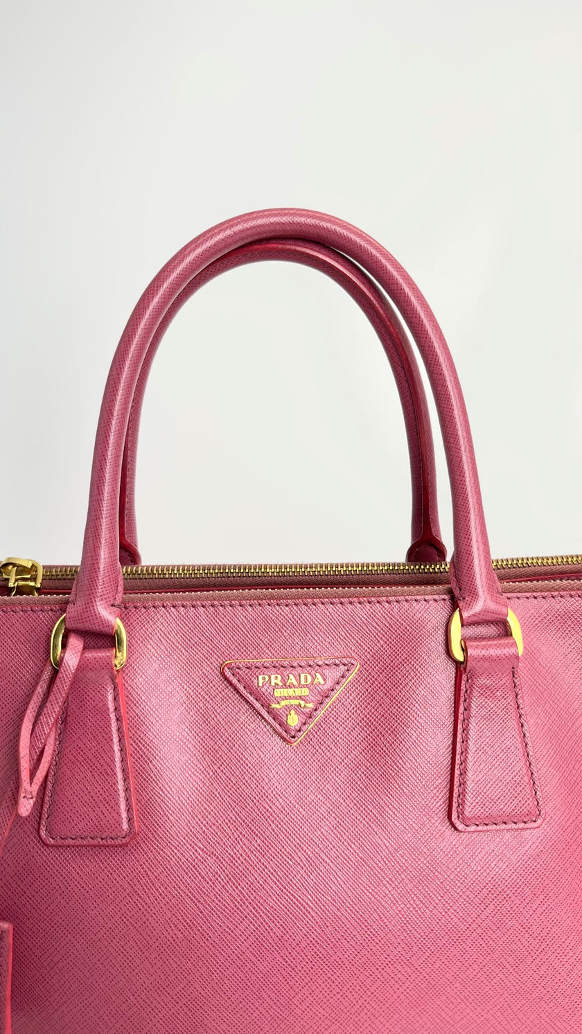Preowned. Prada Saffiano Tote Pink. 25|4473