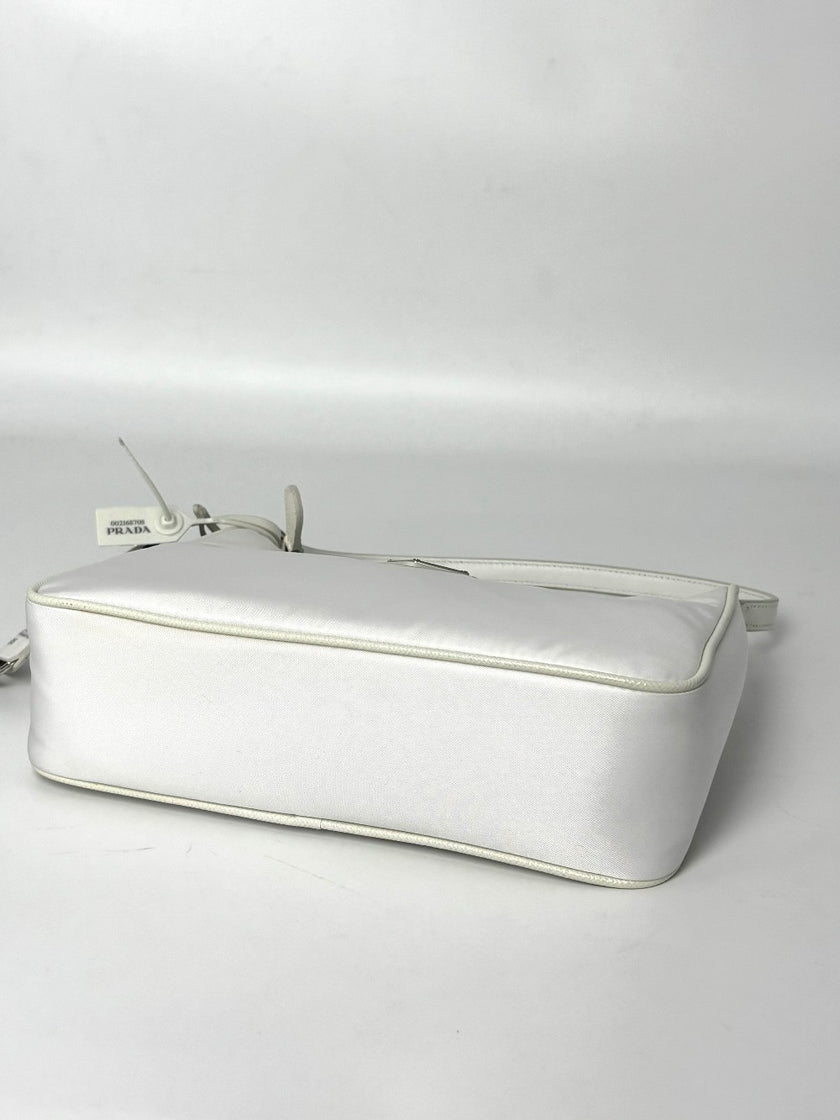 Brand New. Prada Re Edition Nylon Shoulder Bag White. 25|8111