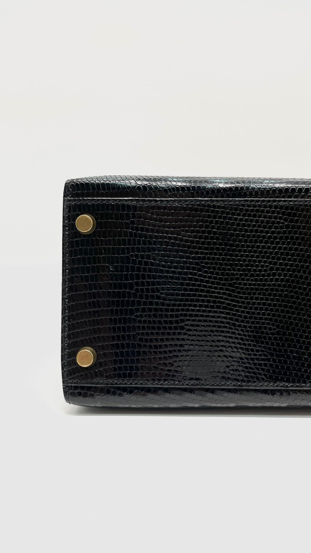 Preowned. Hermes Kelly 32 Noir Lizard GHW. U Circle R|11225