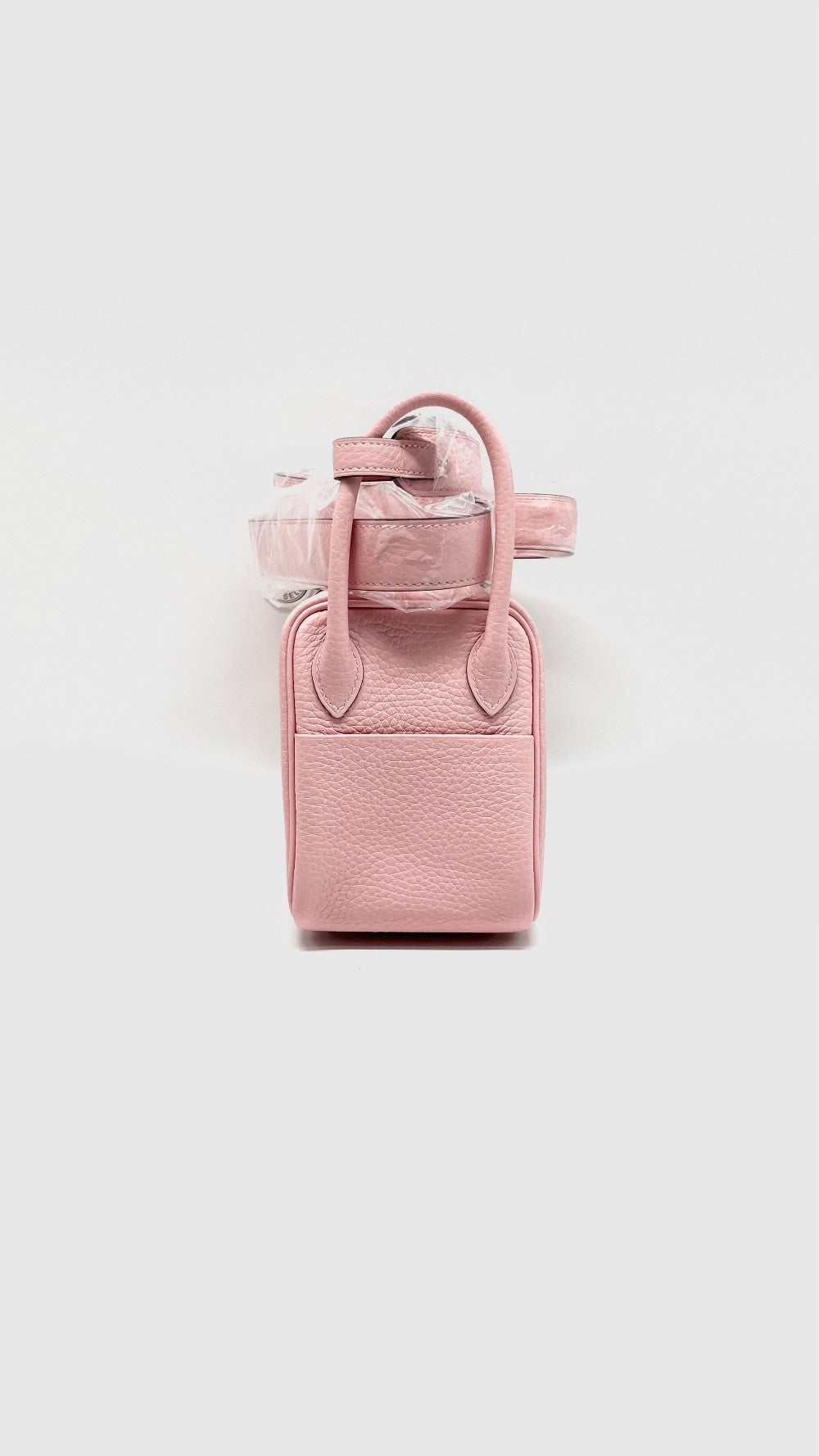 Brand New. Hermes Mini Lindy Rose Sakura Clemence PHW. KJC914GA|14305