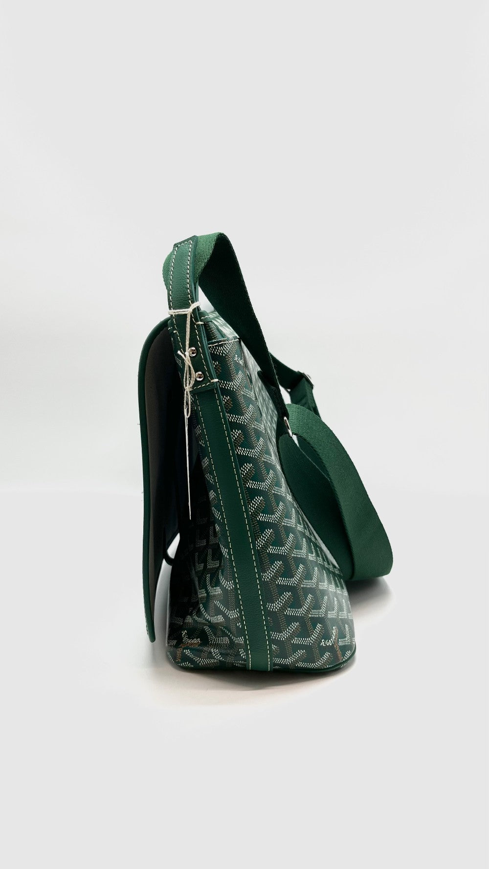 Brand New. Goyard Capetien MM Messenger Green. ADM020252|16125