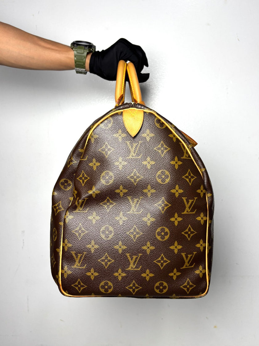 Preowned. LV Keepall 50 Mono SP1901|11794