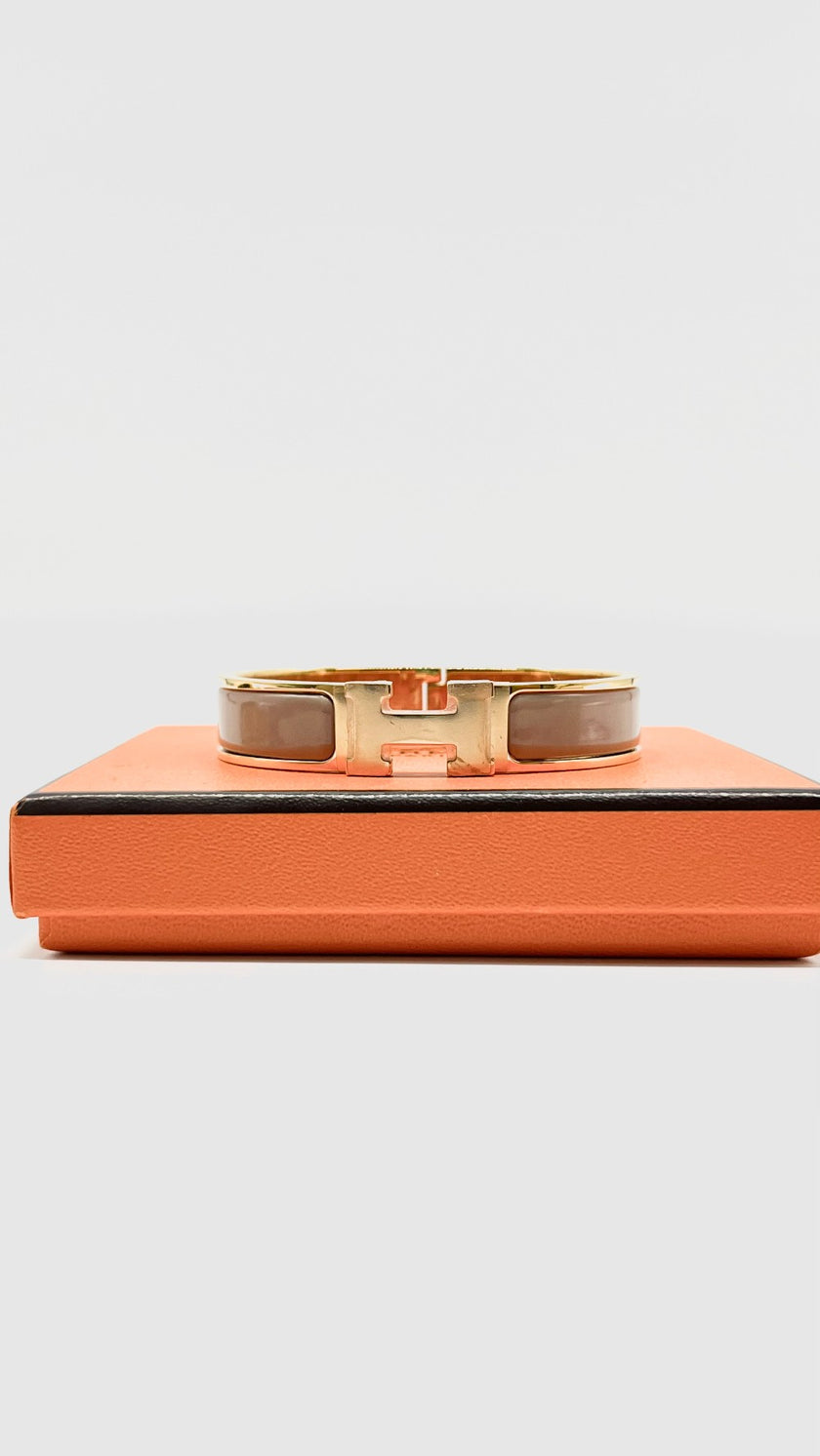 Brand New. Hermes Clic H PM Etoupe RGHW|8745