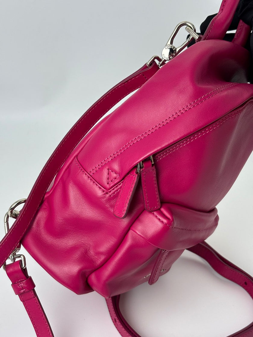 Preowned. Givenchy Backpack Pink. EXL1107|6084