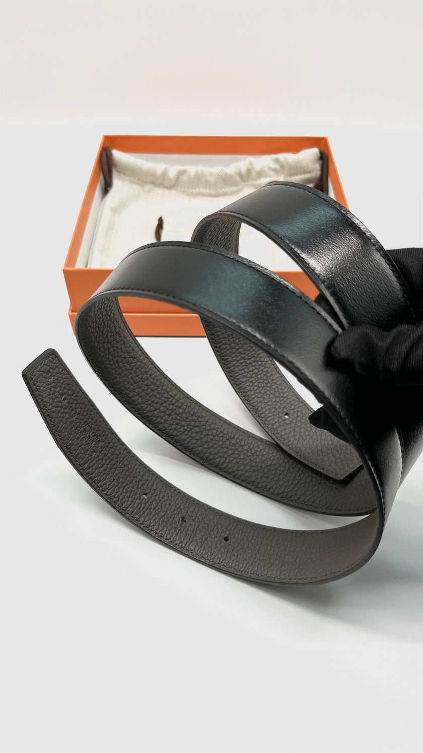 Brand New. Hermes Belt Etain/Black 95cm. UAA180|10516
