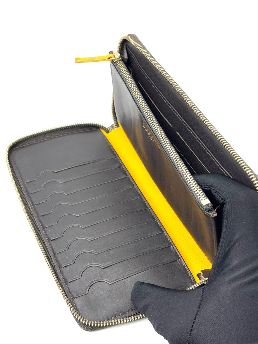 Preowned. FLP Zip Long Wallet|6617