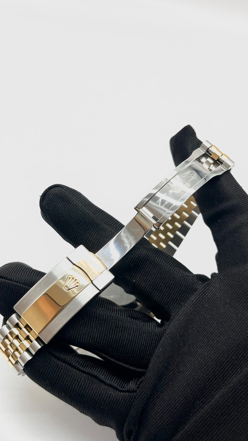 Like New. Rolex Datejust Wimbledon YG/Steel Jubilee Bracelet 41MM 2025|16366
