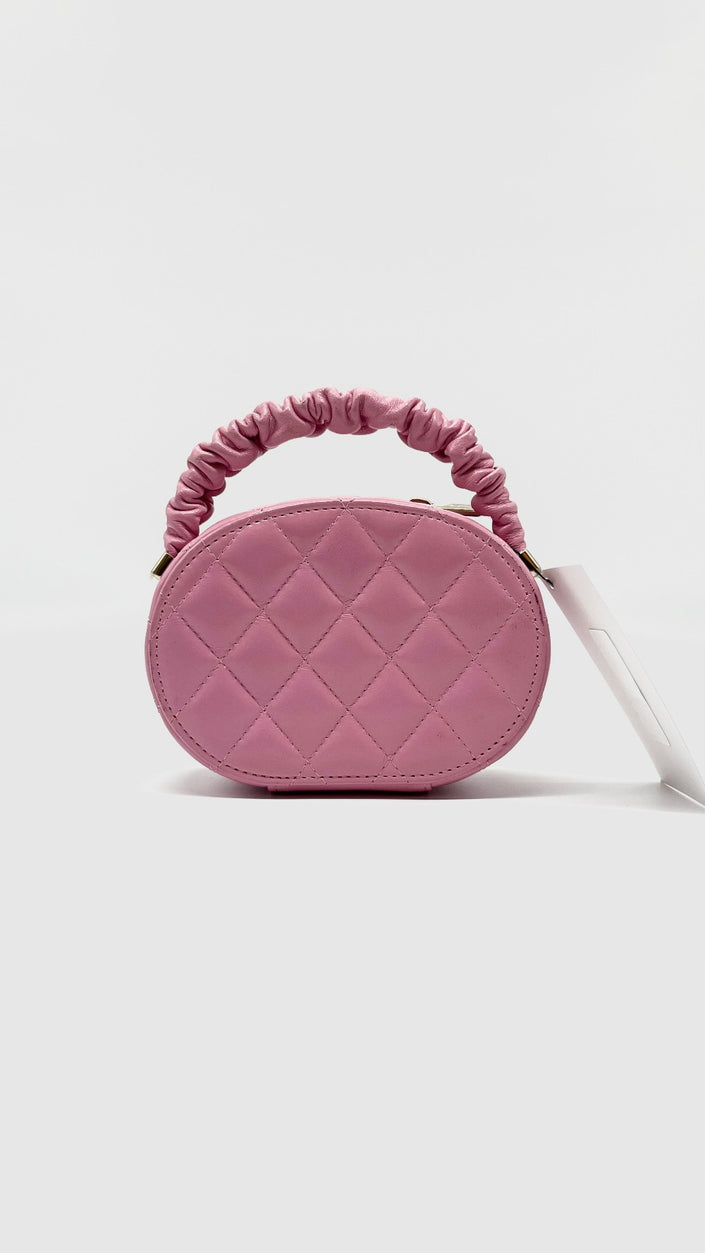 Unused. Chanel Ruched Oval Top Handle Pink GHW. 32021710|5138