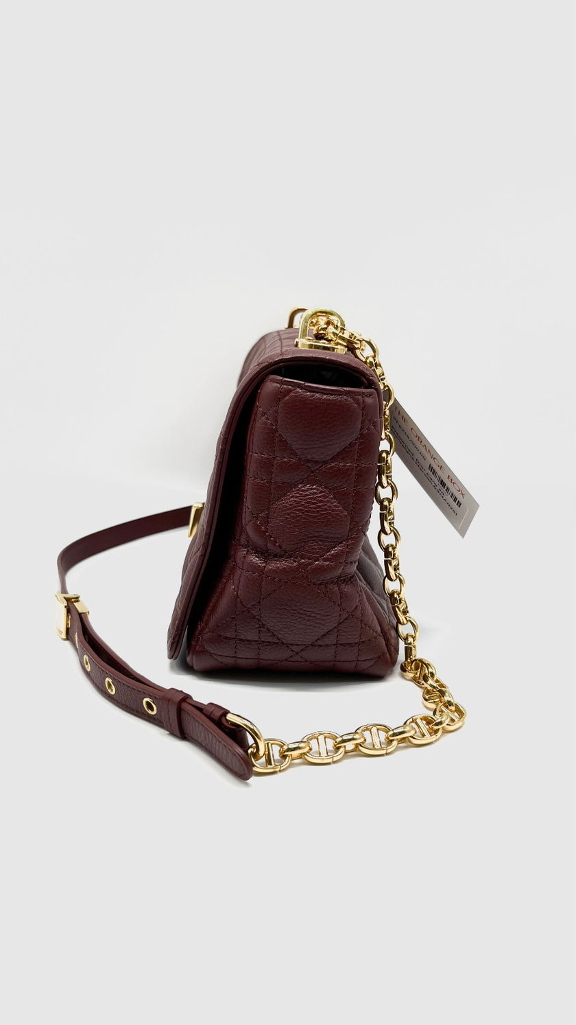 Preowned. Dior Caro 30 Montaigne Maroon.09MA0251|13958