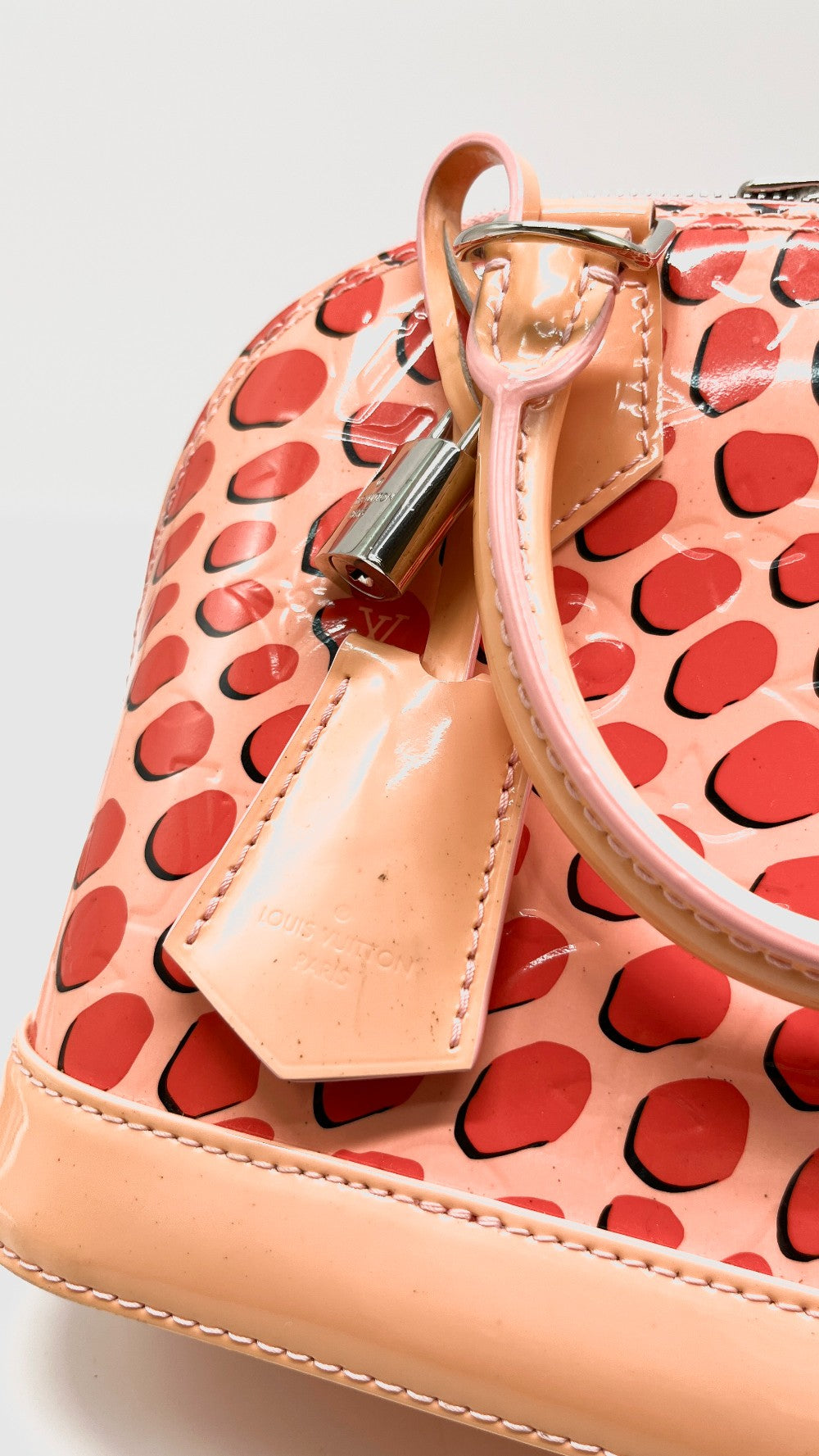 Preowned. LV Limited Edition Alma BB Jungle. FL1146|11214