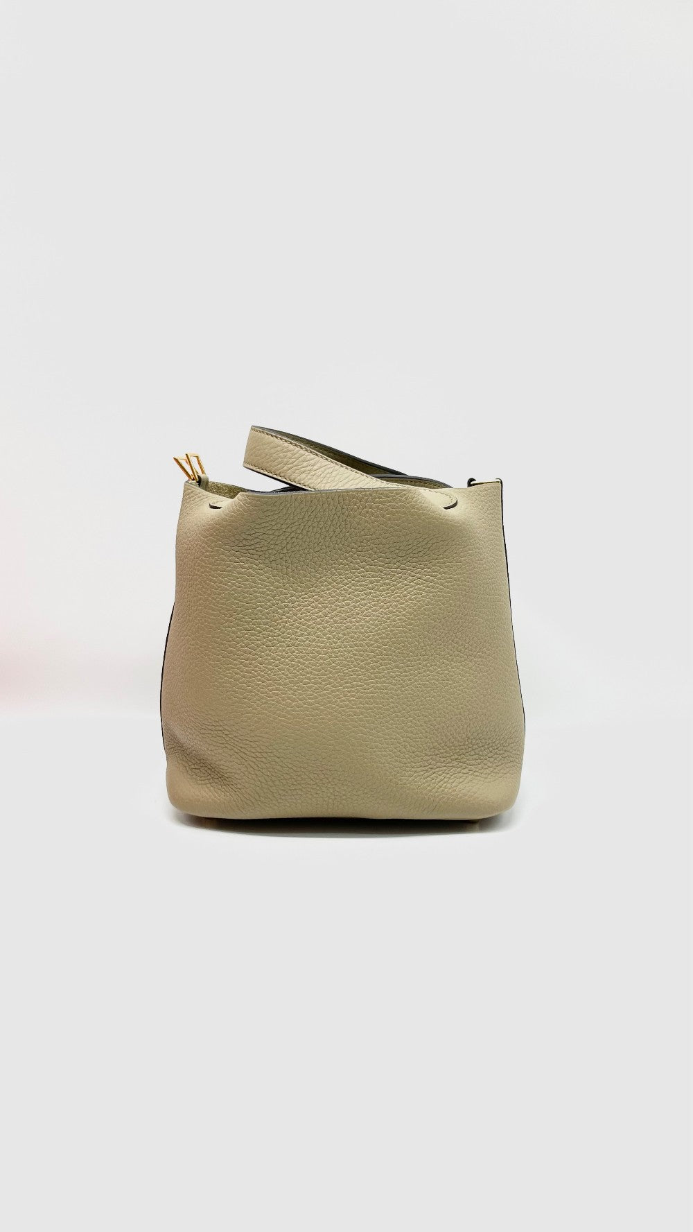 Brand New. Hermes Picotin 18 Beige Marfa Togo GHW. WAU005MM|10493