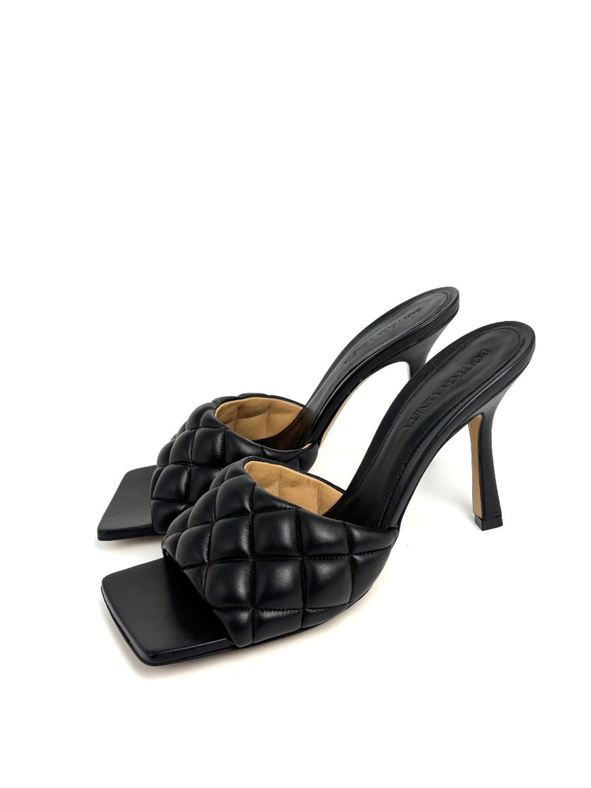 [SALE] Brand New. Bottega Low Heel Black. 39|8321