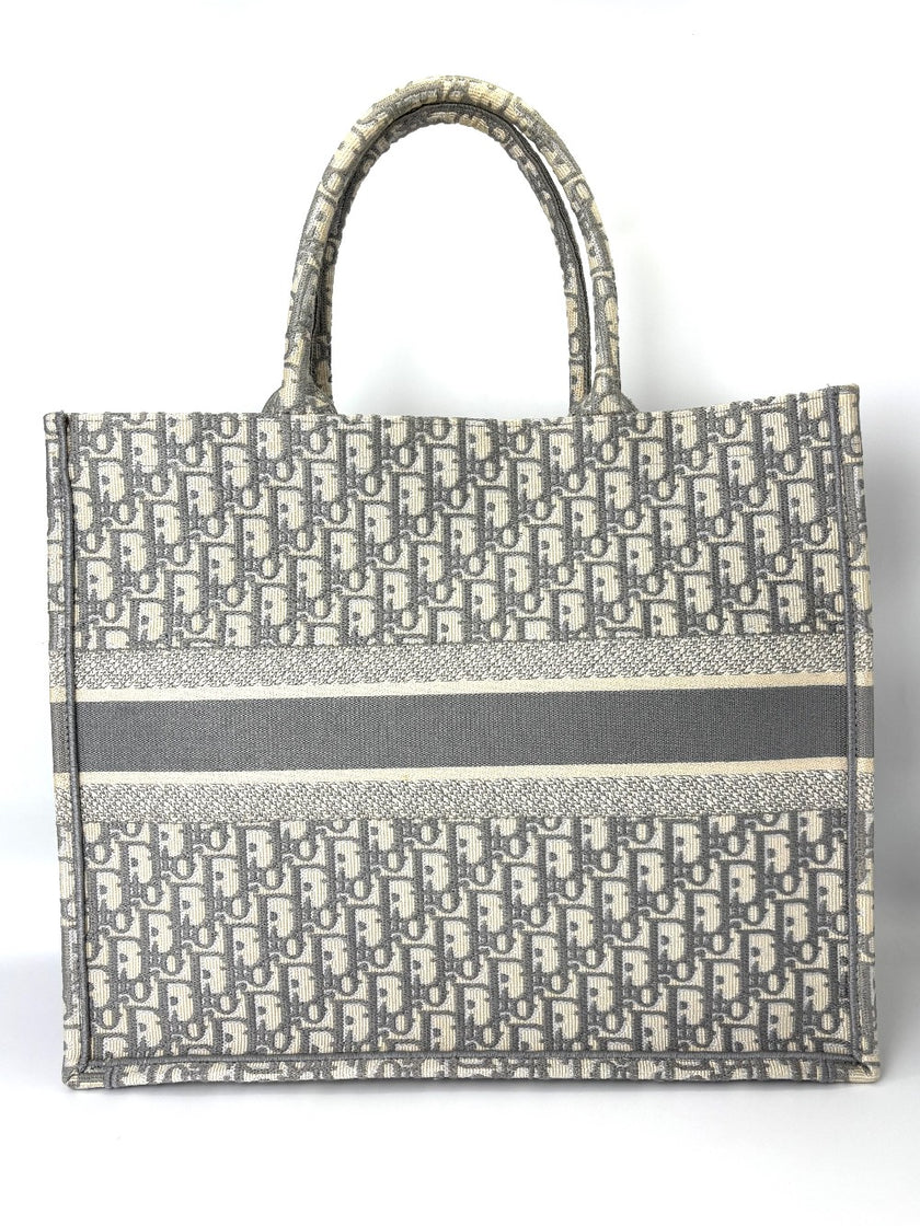 [SALE] Preowned. Dior Book Tote Large Gray. 50-MA-0270|6243