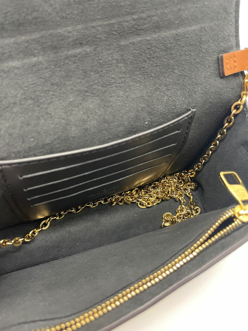 Preowned. LV Dauphine Chain Wallet Monogram And Monogram Reverse|13438