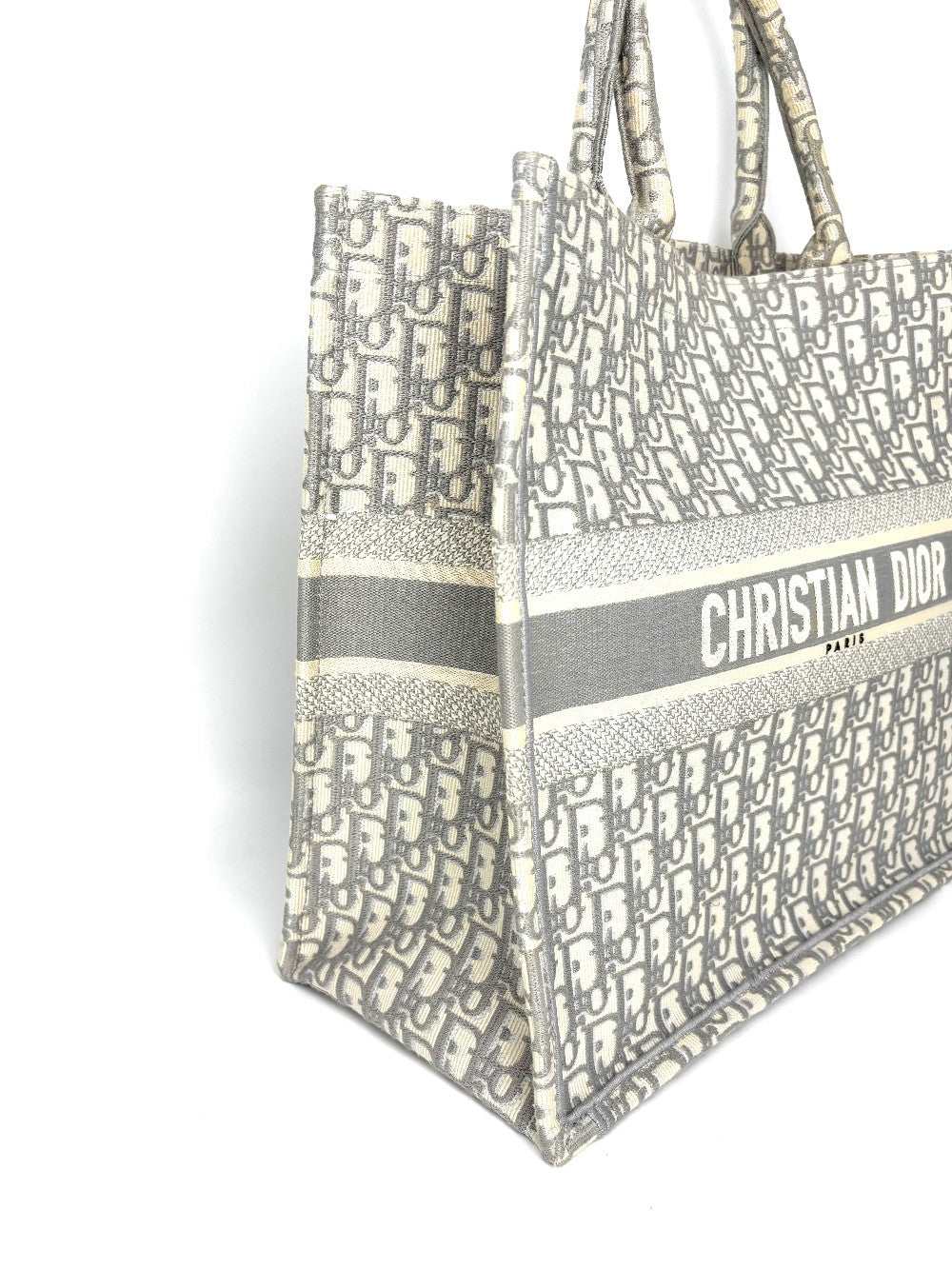 Brand New. Dior Book Tote Medium Oblique. 50MA1222|12471