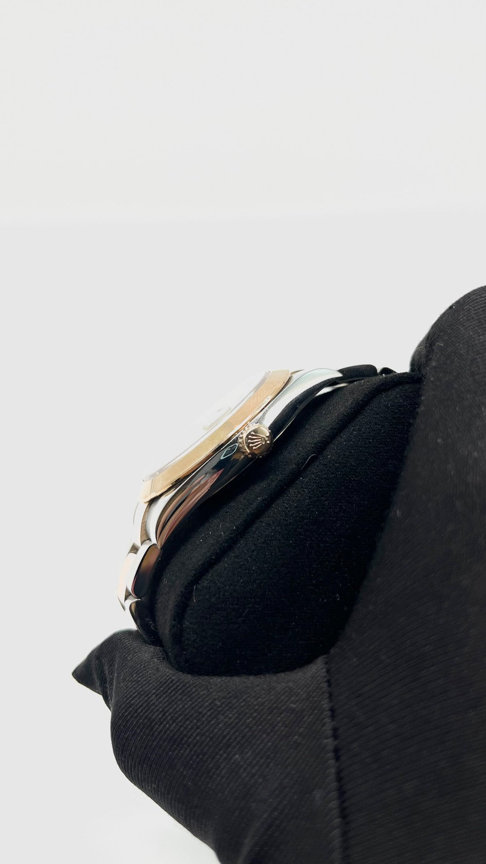 Preowned. Rolex Datejust 41 MOP Dial With Diamonds Two Tone RG/Steel Oyster 2018 41mm 12.5 links|14368